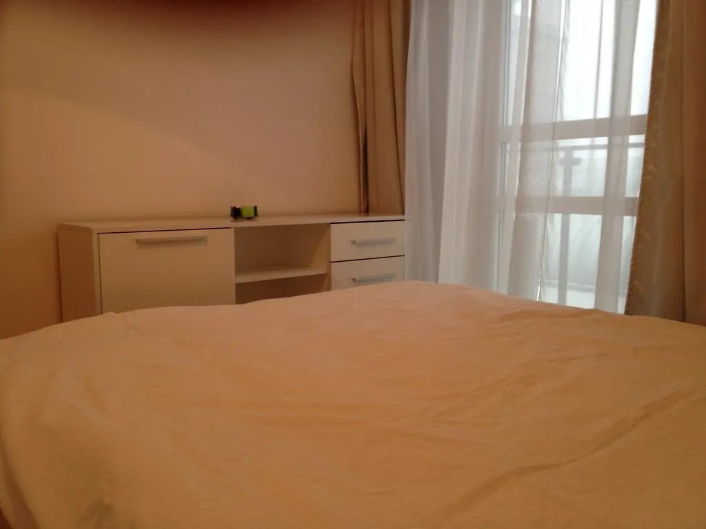 Platinum Towers Apartments Warszawa Polen
