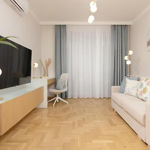 Apartament Bright Kasprzaka Wola Near Metro Station By Renters, Warszawa